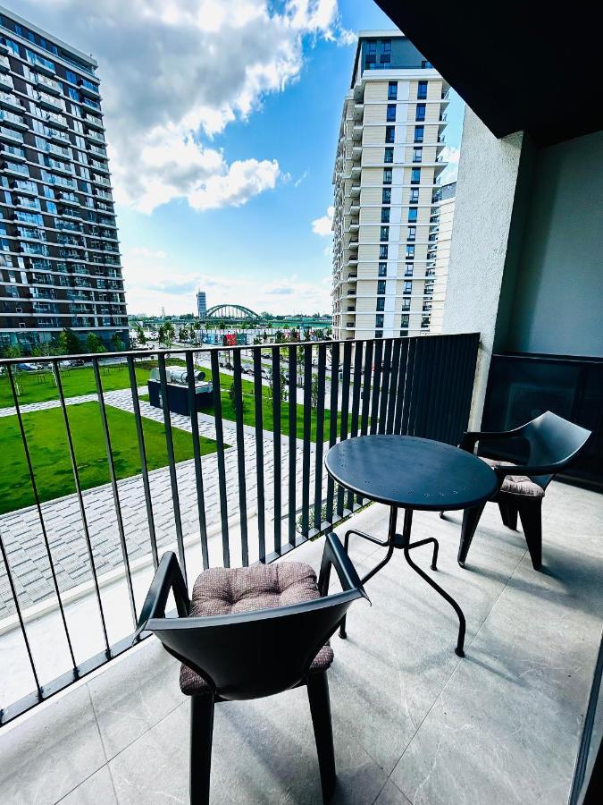Luxury Waterfront View - BW Apartment River View Belgrado Exterior foto