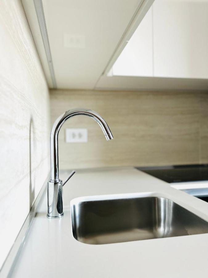 Luxury Waterfront View - BW Apartment River View Belgrado Exterior foto